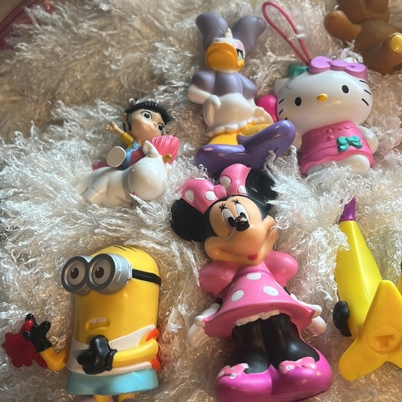 Toy bundle - Picture 4 of 15